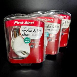 First Alert Smoke & Fire Alarm 3 Pack White 10-Year Battery Ionization SA305CN
